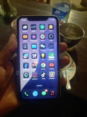 Apple iPhone XR 64 GB Yellow