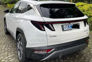 Hyundai Tucson 2022 White