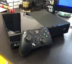 Xbox One With Games 2 Joystick 1tera