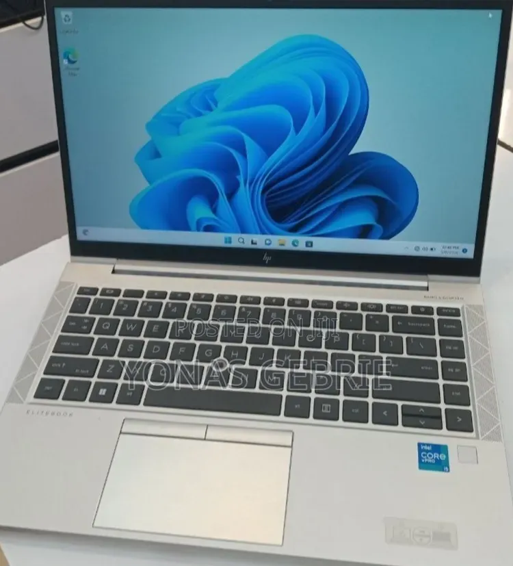 New Laptop HP EliteBook 840 16GB Intel Core i5 SSD 512GB
