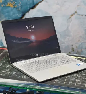 New Laptop HP Stream Notebook 8GB Intel Core i5 SSD 256GB
