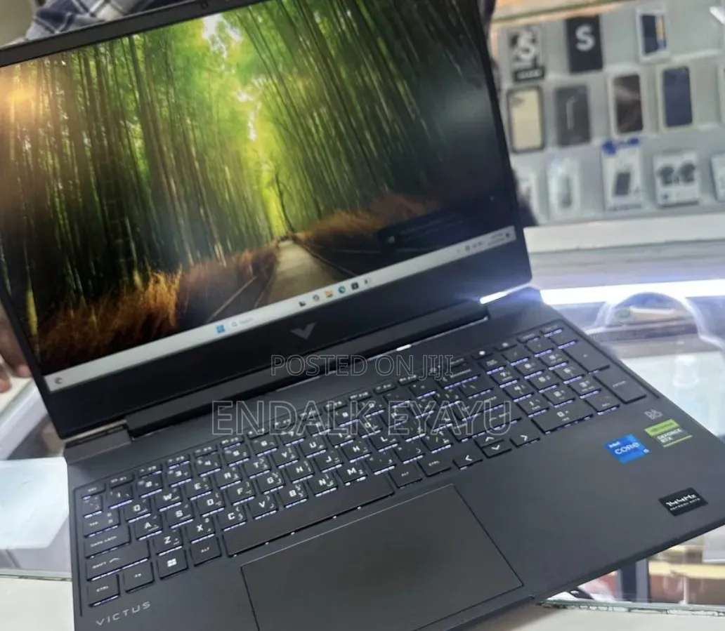New Laptop HP Victus 15 16GB Intel Core i5 SSD 512GB