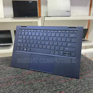 New Laptop HP Dragonfly Folio 16GB Intel Core i7 SSD 512GB