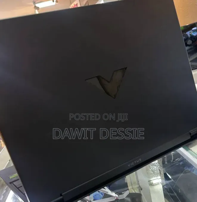 New Laptop HP 16GB Intel Core i5 SSD 512GB