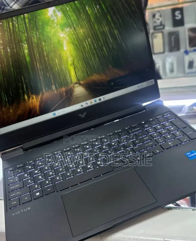 New Laptop HP 16GB Intel Core i5 SSD 512GB