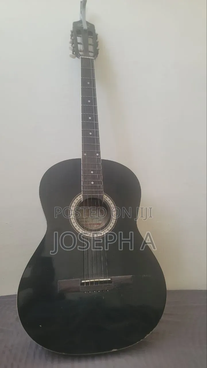 Black Guitar