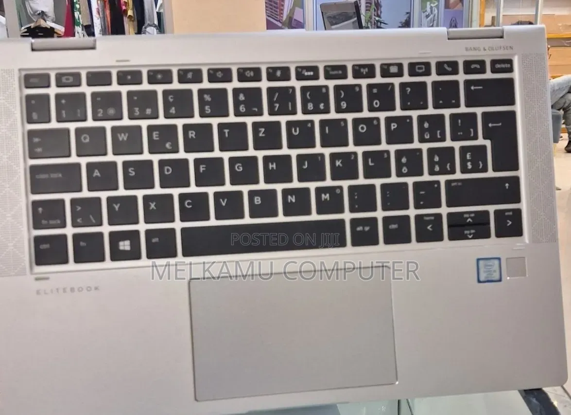New Laptop HP EliteBook x360 1030 G4 8GB Intel Core i5 SSD 512GB