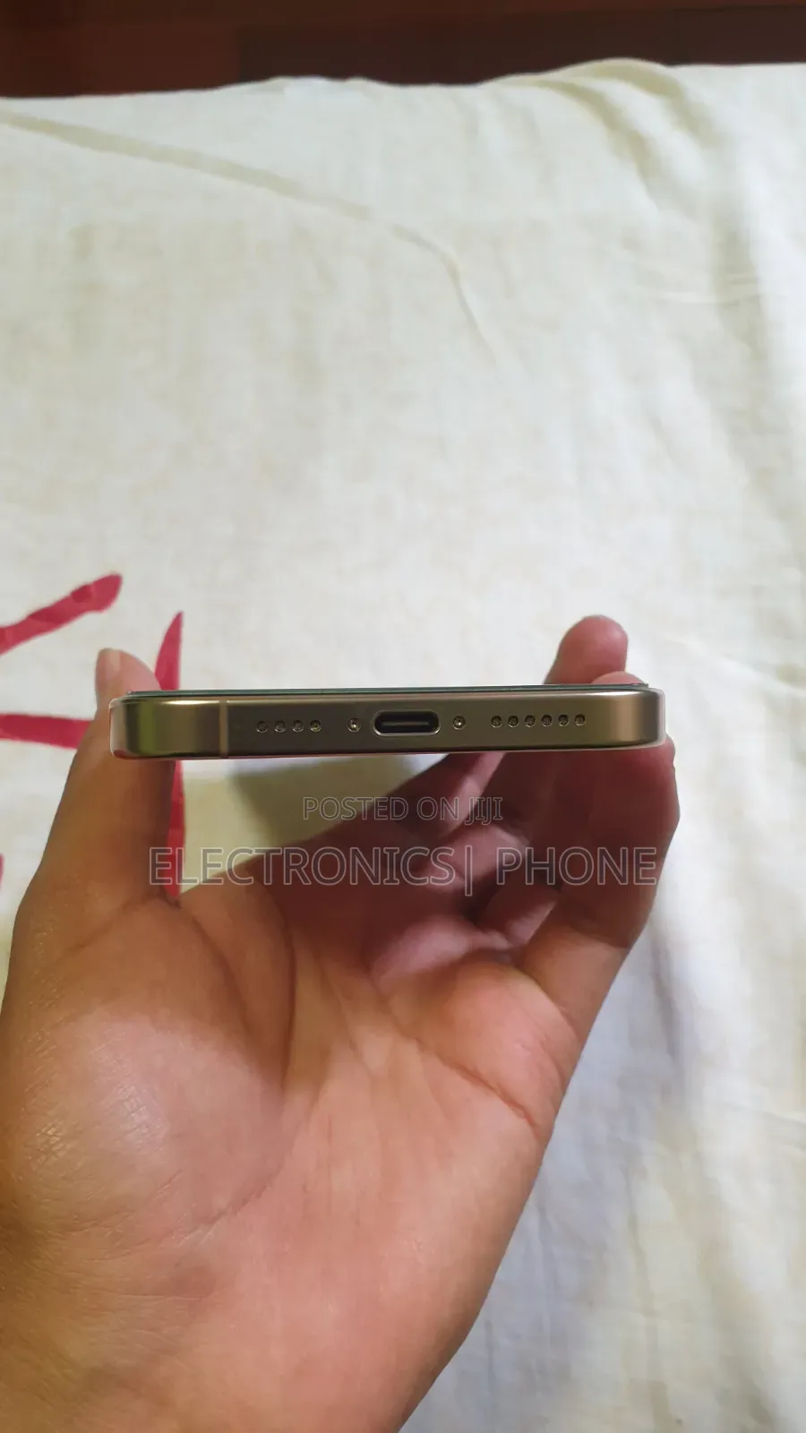 New Apple iPhone 16 Pro Max 512 GB Gold