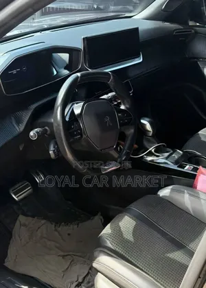 Peugeot 2008 2022 Gray