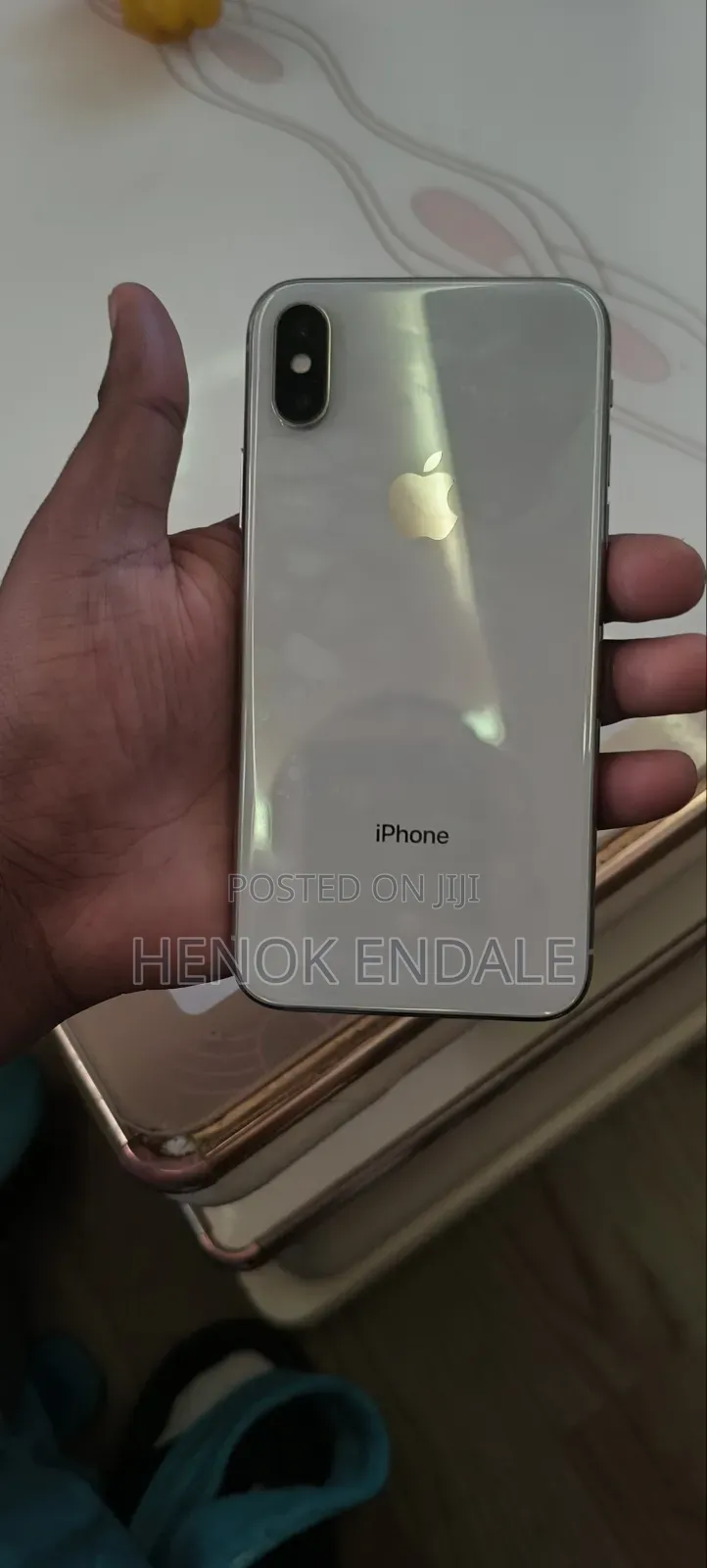 Apple iPhone X 64 GB White