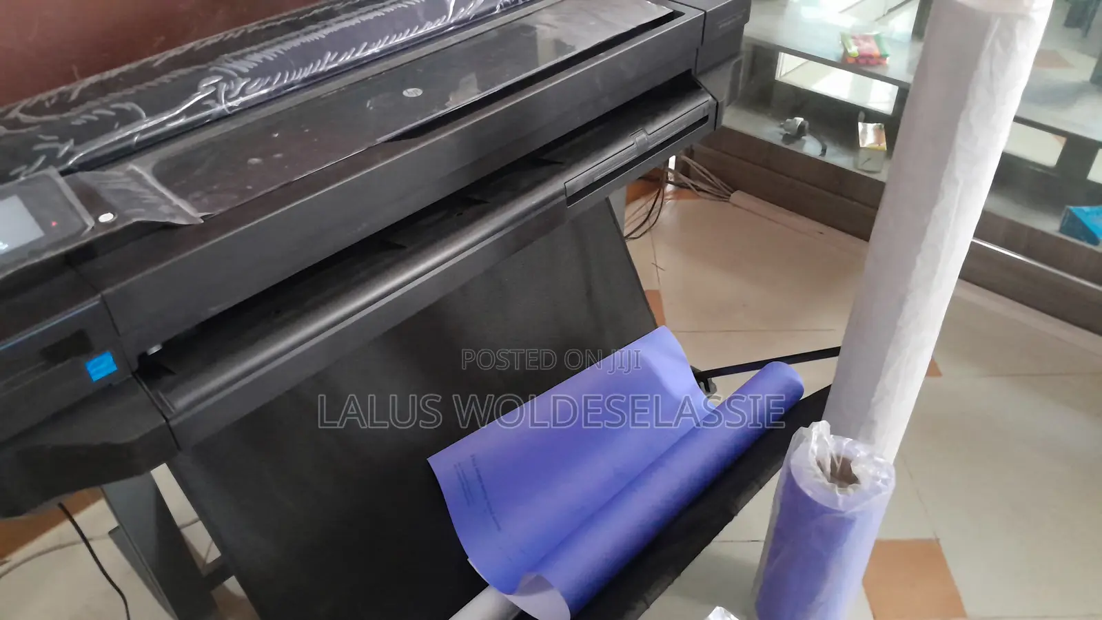 Hp Designjet T520 Plotter + Roll Papers + Stabilizer