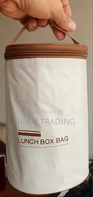 Lunch Box Set With Thermal Carry Bag ሙቀት ጠባቂ የምሳ ዕቃ ስብስብ ከ መያዣ ቦርሳ ጋር