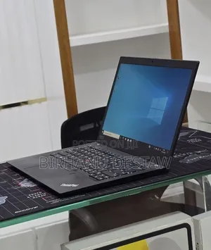 New Laptop Lenovo ThinkPad T14s Gen 2 16GB AMD Ryzen 5 SSD 512GB
