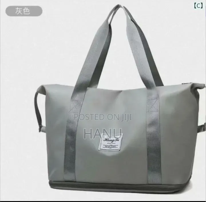 Foldable High Capacity Travel Bag