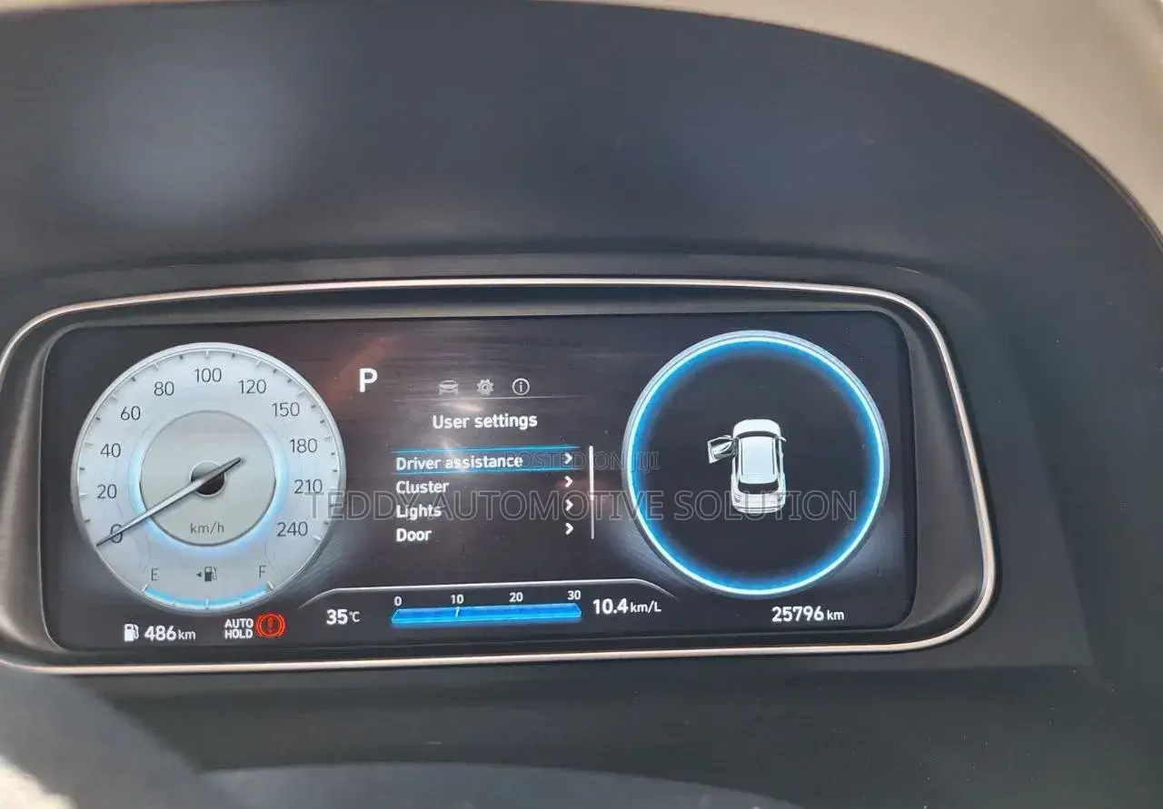 Hyundai Creta 2023 White