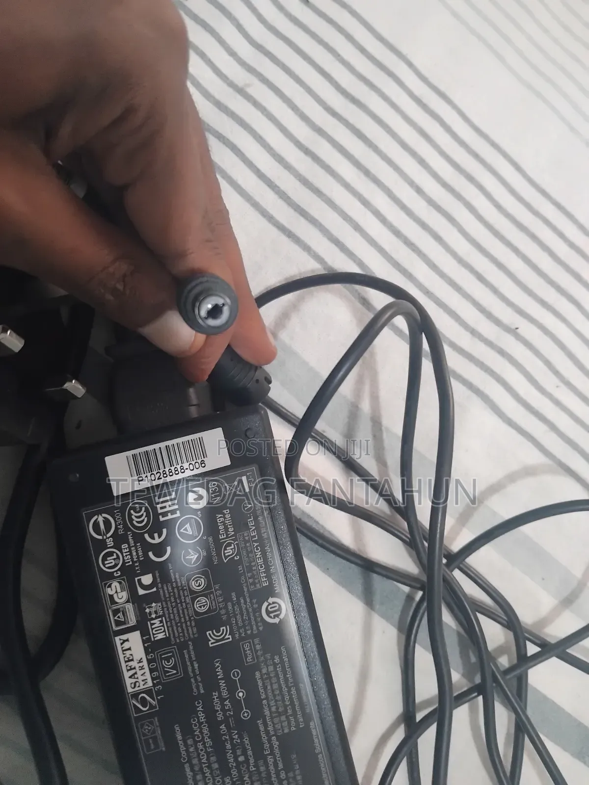 Original Toshiba Laptop Charger
