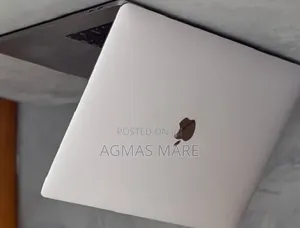 New Laptop Apple MacBook Pro 2019 32GB Intel Core i9 SSD 512GB