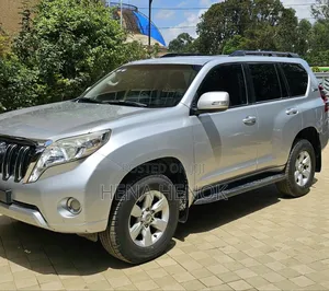 Toyota Land Cruiser Prado 2015 Silver