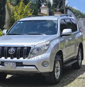 Toyota Land Cruiser Prado 2015 Silver