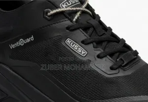 Kussy Men's Athletic Trail Running Shoe