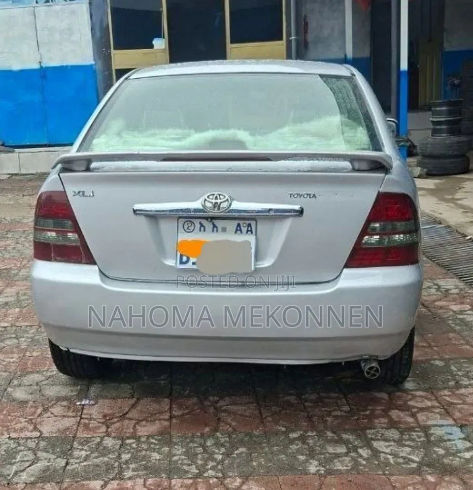 Toyota Corolla 2004 Silver