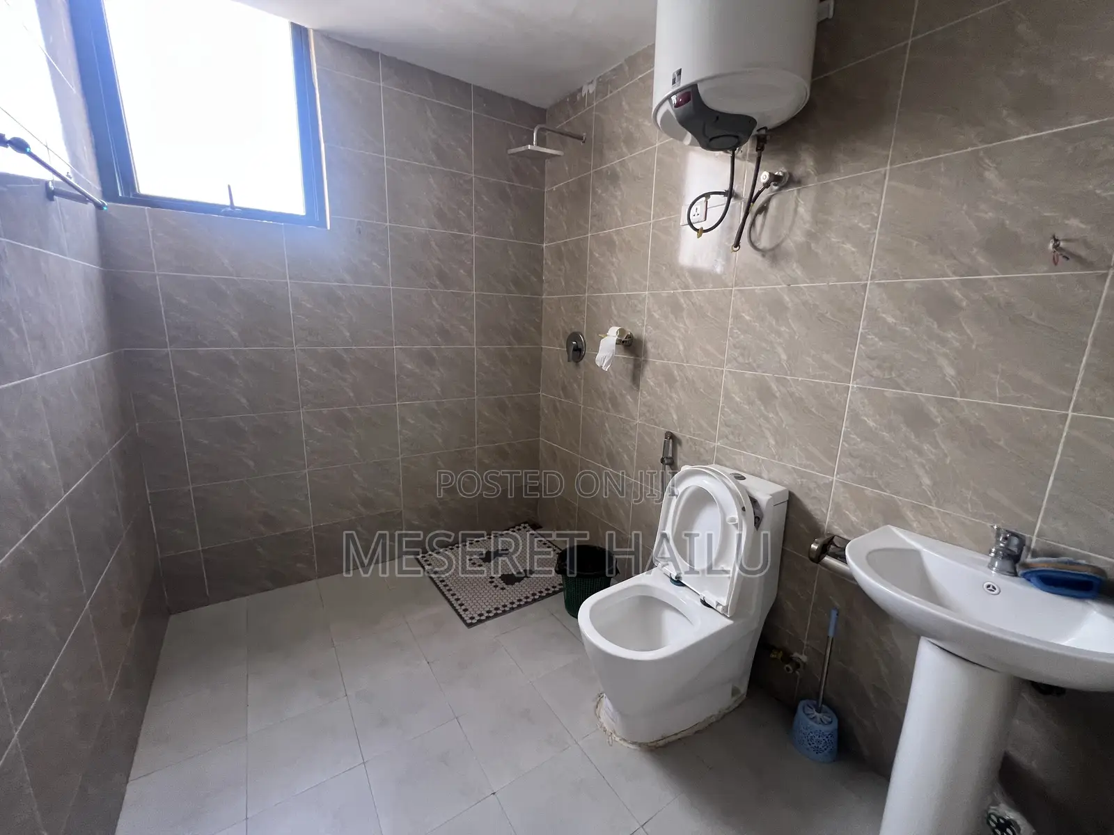 Furnished 3bdrm Apartment in Bola Bolbula, Bole for rent