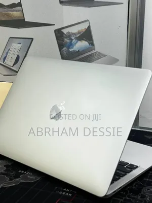 New Laptop Apple MacBook Pro 2019 32GB Apple M1 SSD 512GB