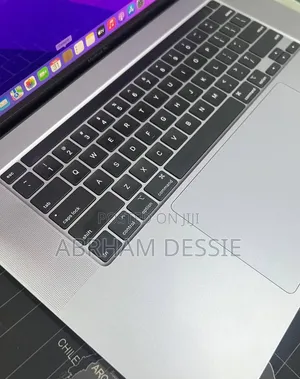 New Laptop Apple MacBook Pro 2019 32GB Apple M1 SSD 512GB