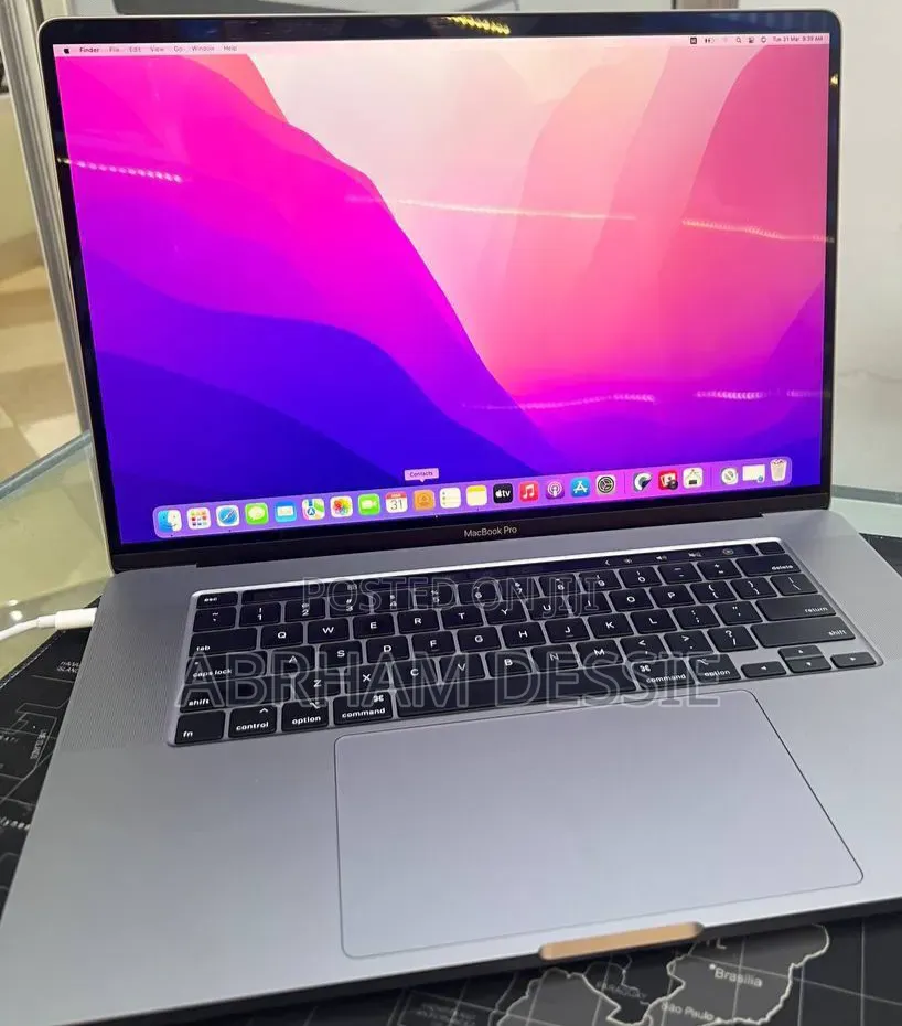 New Laptop Apple MacBook Pro 2019 32GB Apple M1 SSD 512GB