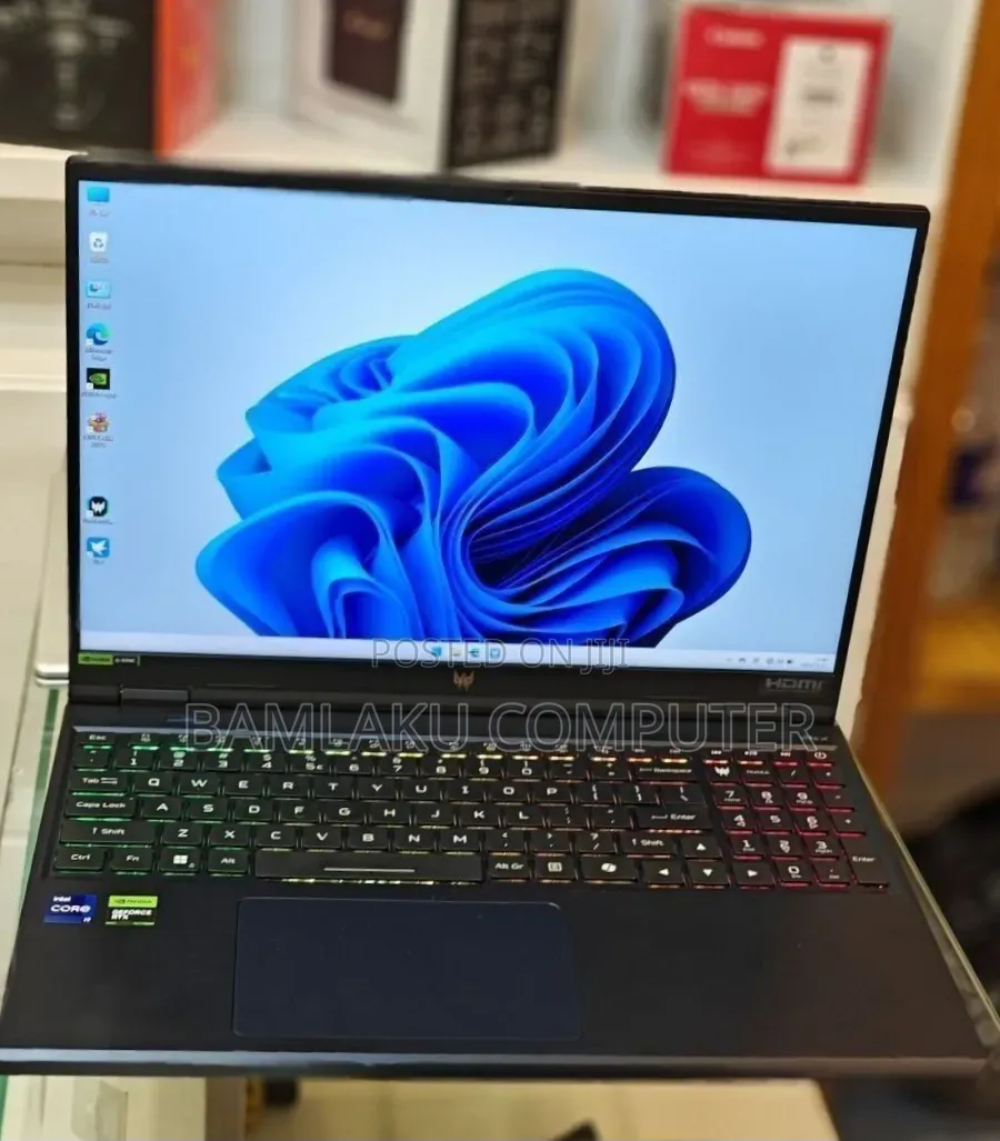 New Laptop Acer Predator Helios Neo 16 16GB Intel Core i9 SSD 1T