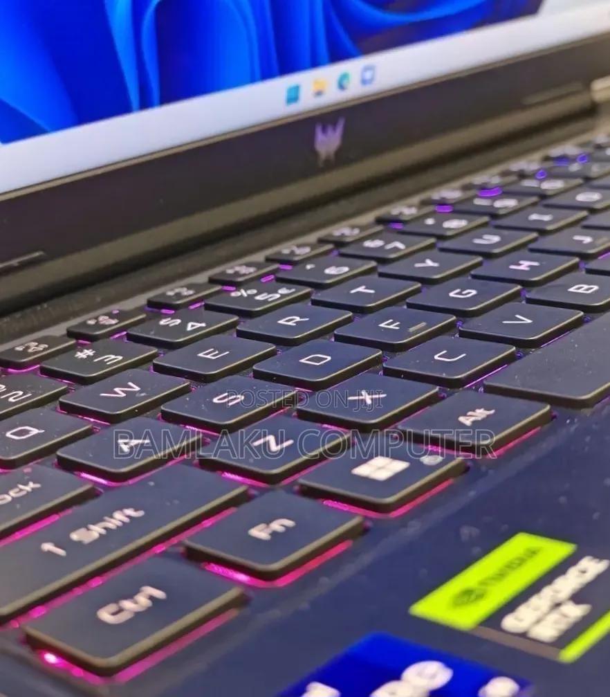 New Laptop Acer Predator Helios Neo 16 16GB Intel Core i9 SSD 1T