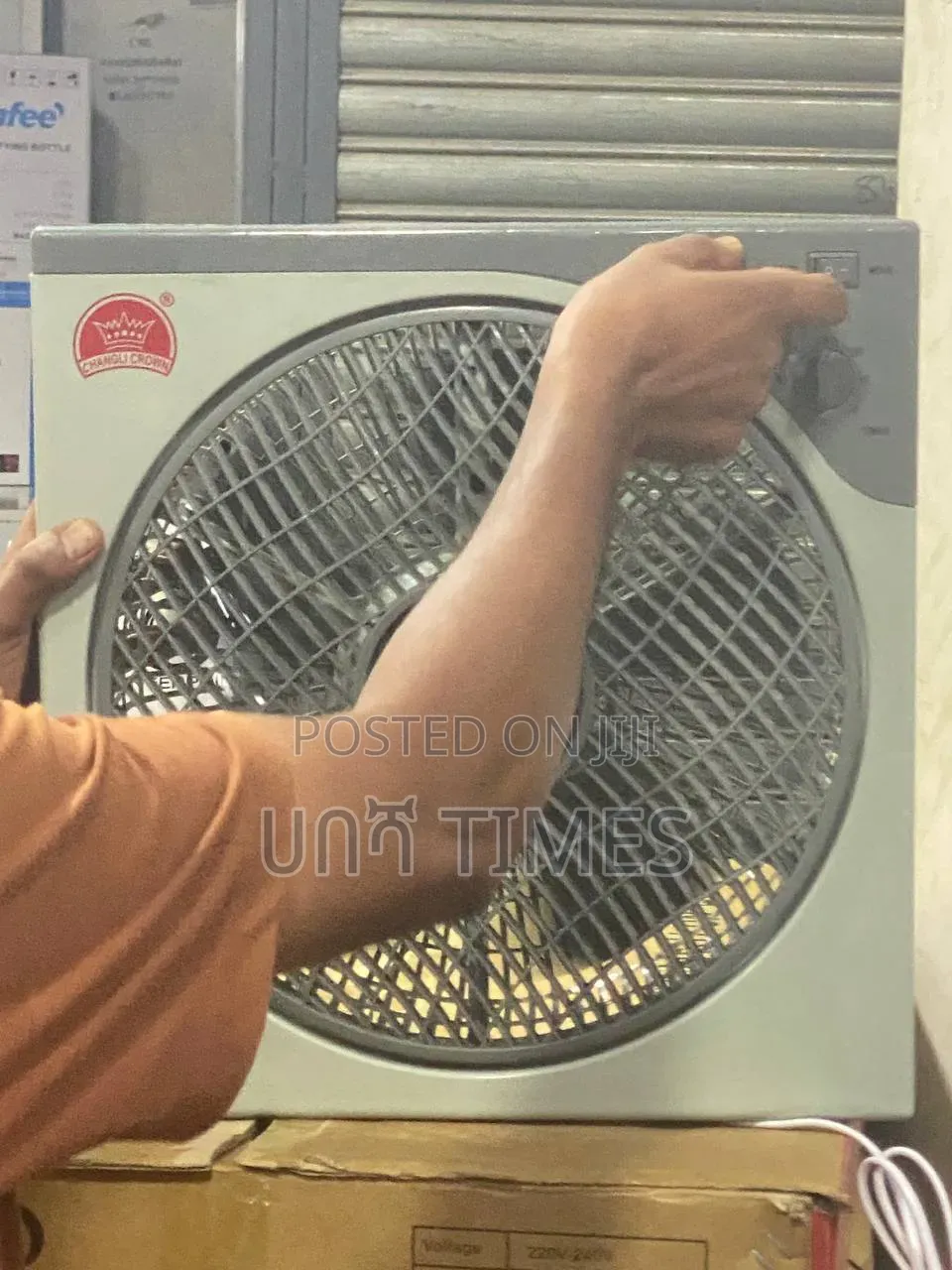 Changli Crown Box Fan Kyt-30a