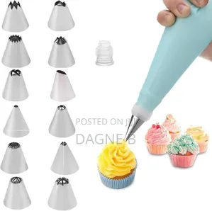25-Piece Cake Decorator Set