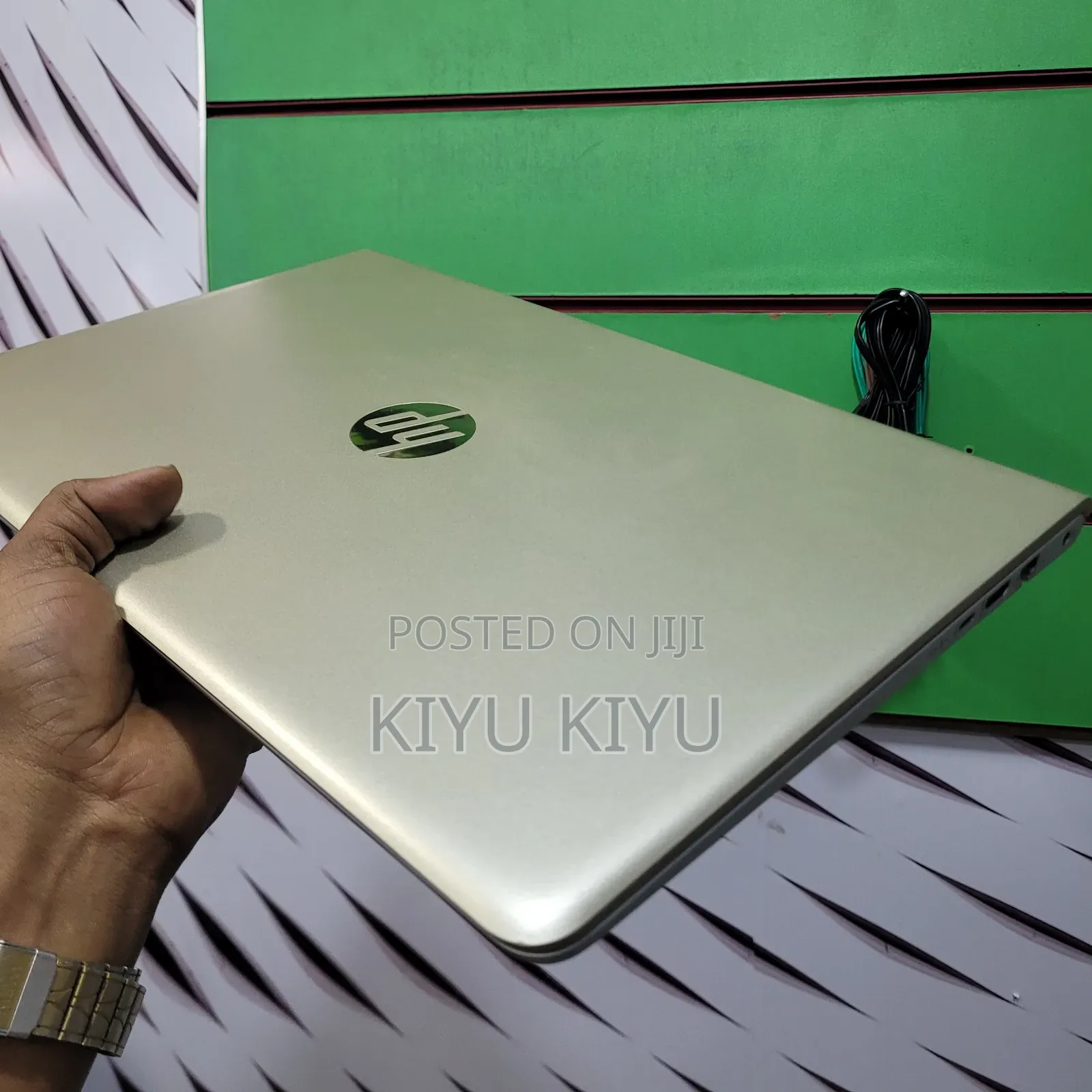 Laptop HP Pavilion 15 8GB Intel Core i5 HDD+SSD 128GB