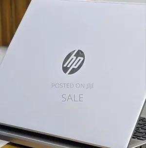 New Laptop HP Pavilion 15 16GB Intel Core Ultra 7 SSD 512GB