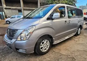 Hyundai Starex 2013 Grey