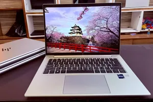 New Laptop HP EliteBook 840 G10 8GB Intel Core i7 SSD 1T