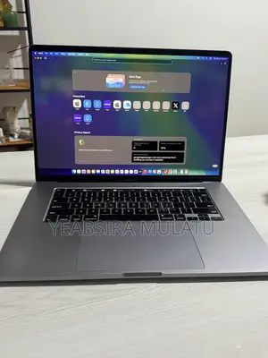 Laptop Apple MacBook Pro 2019 64GB Intel Core i9 SSD 512GB