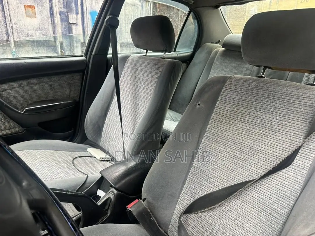 Toyota Carina 1992 Burgundy