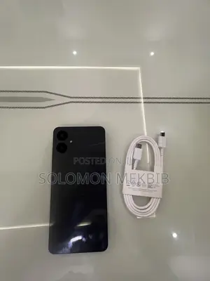 New Samsung Galaxy A06 128 GB Black