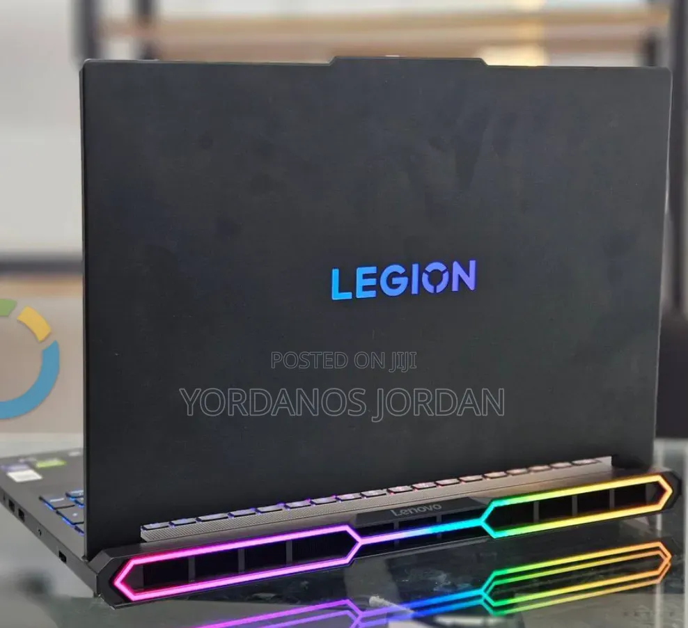 New Laptop Lenovo Legion Pro 7 32GB Intel Core Ultra 9 SSD 1T