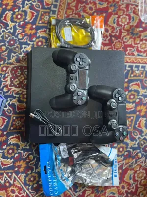 Playstation 4 Slim Jealbreaked 118 Game