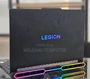 New Laptop Lenovo Legion Pro 7 32GB Intel Core Ultra 9 SSD 1T