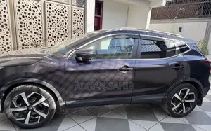 Nissan Qashqai 2018 Brown