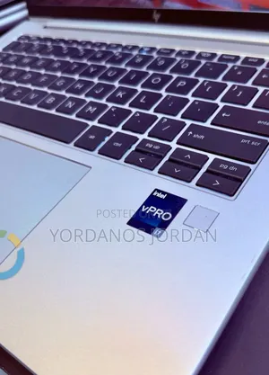 New Laptop HP EliteBook 840 G10 8GB Intel Core i7 SSD 1T