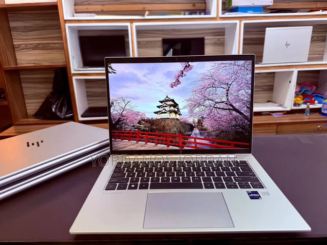 New Laptop HP EliteBook 840 G10 8GB Intel Core i7 SSD 1T