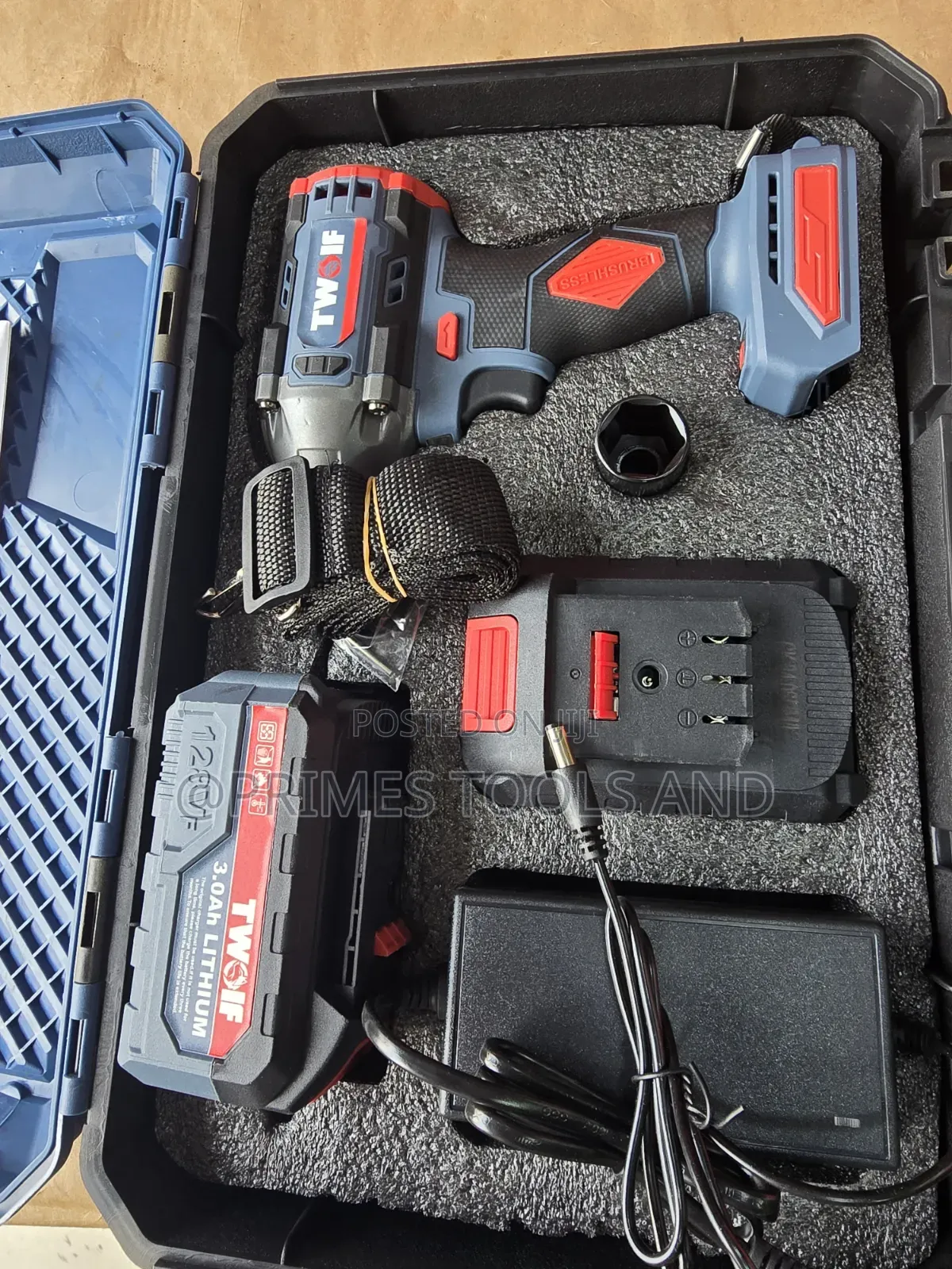 Impact Wrench Delivers Powerful Torque,