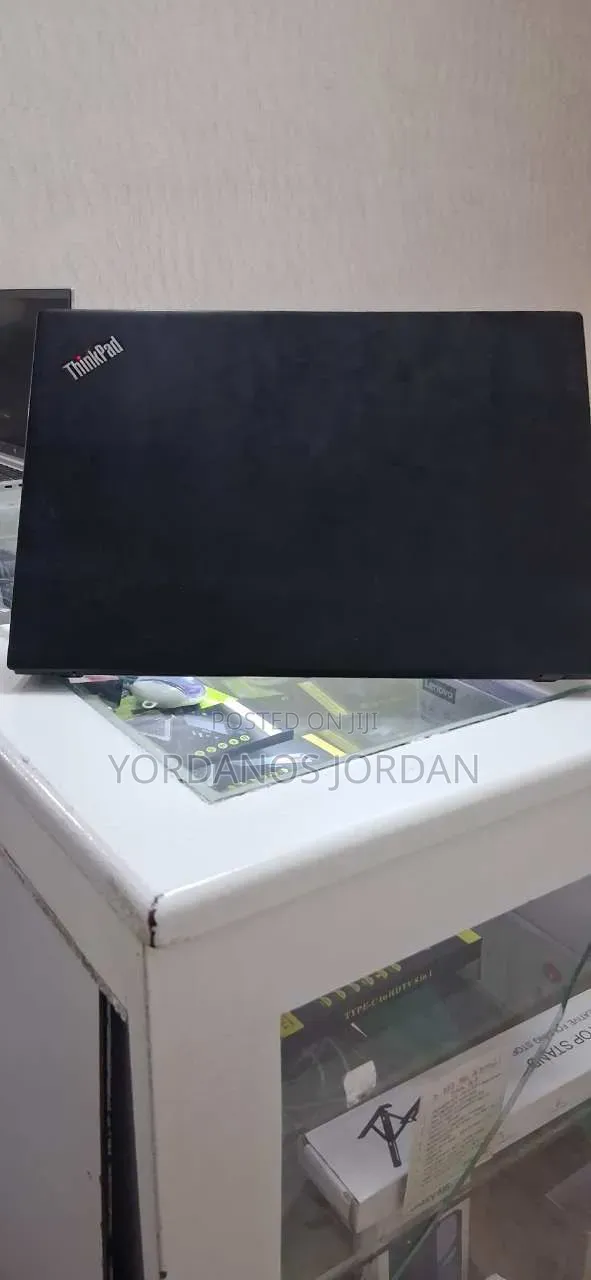 New Laptop Lenovo ThinkPad T480s 16GB Intel Core i5 SSD 256GB