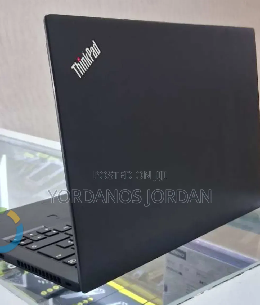 New Laptop Lenovo ThinkPad T480s 16GB Intel Core i5 SSD 256GB