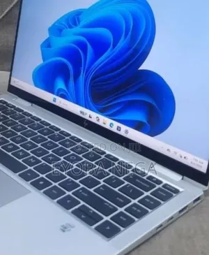 New Laptop HP EliteBook x360 1040 G7 16GB Intel Core i7 SSD 512GB
